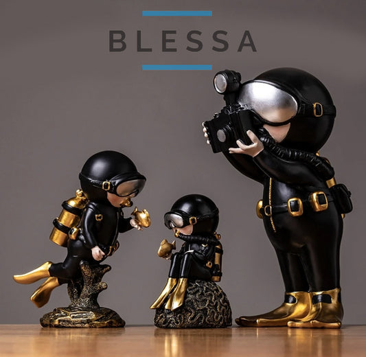 Blessa™ Diver Figurine