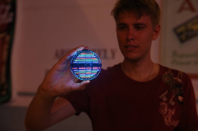 Fly Orb - Boomerang Spinner Drone